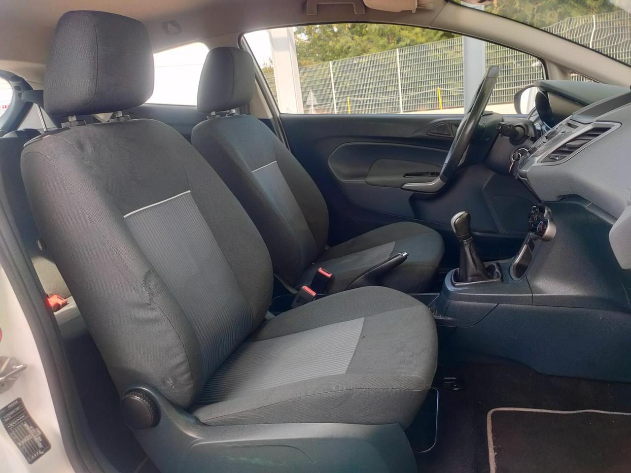 Ford Fiesta Fiesta+ 1.4 TDCi 70CV 3 porte EURO 5 NEOPATENTATI