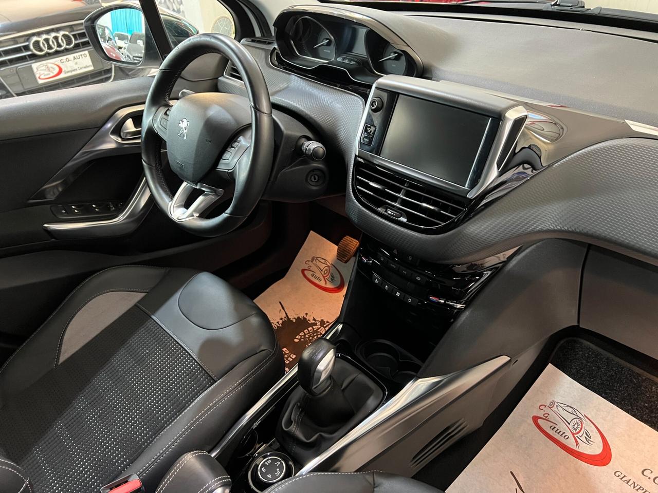 Peugeot 2008 1.6 92 CV - ALLURE - 2014