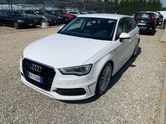 AUDI A3 SPB 1.6 TDI S-LINE Admired