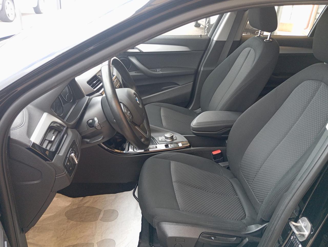 Bmw X2 xDrive18d Business-X