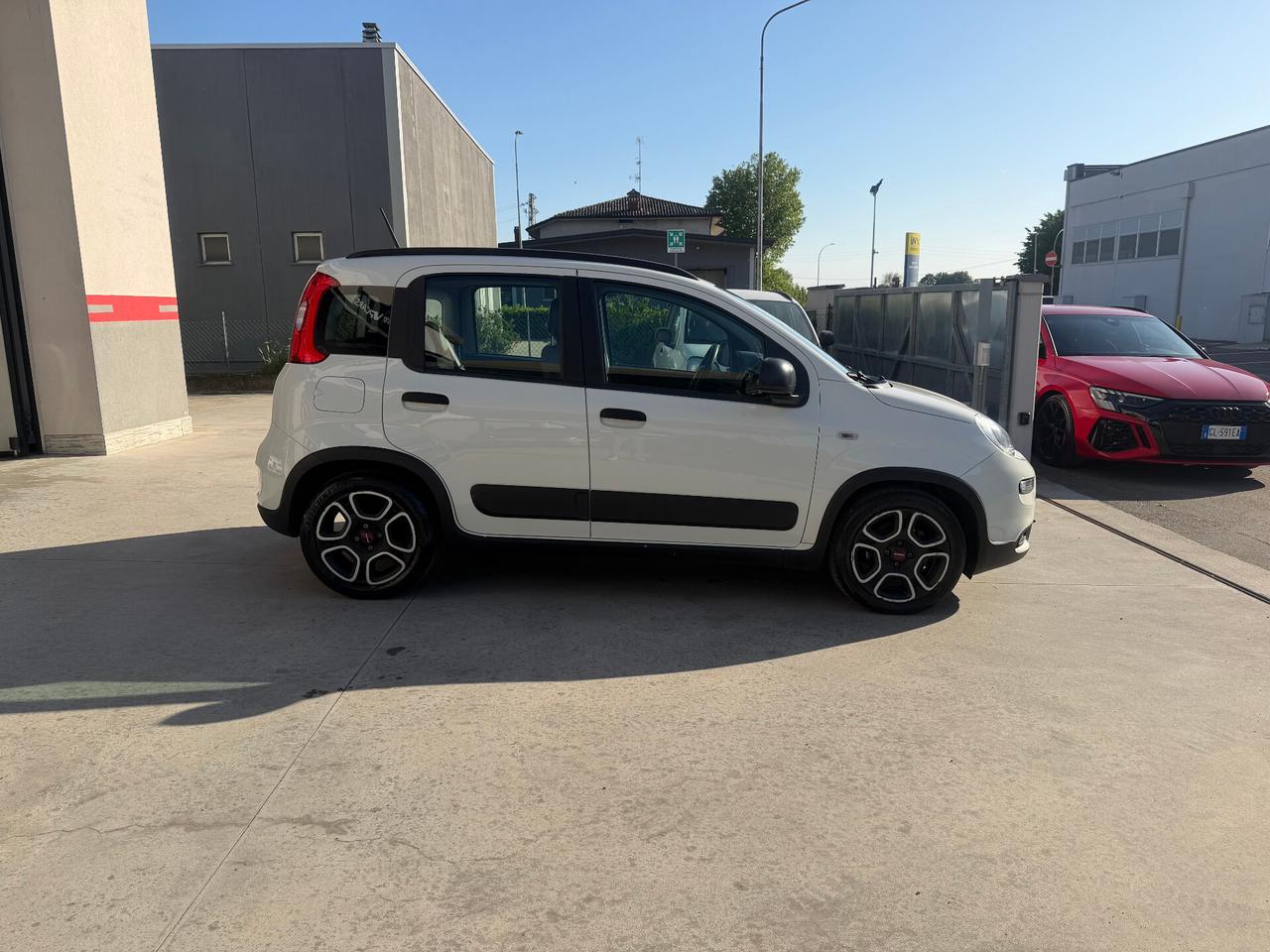 Fiat Panda 1.0 FireFly S&S Hybrid City Cross