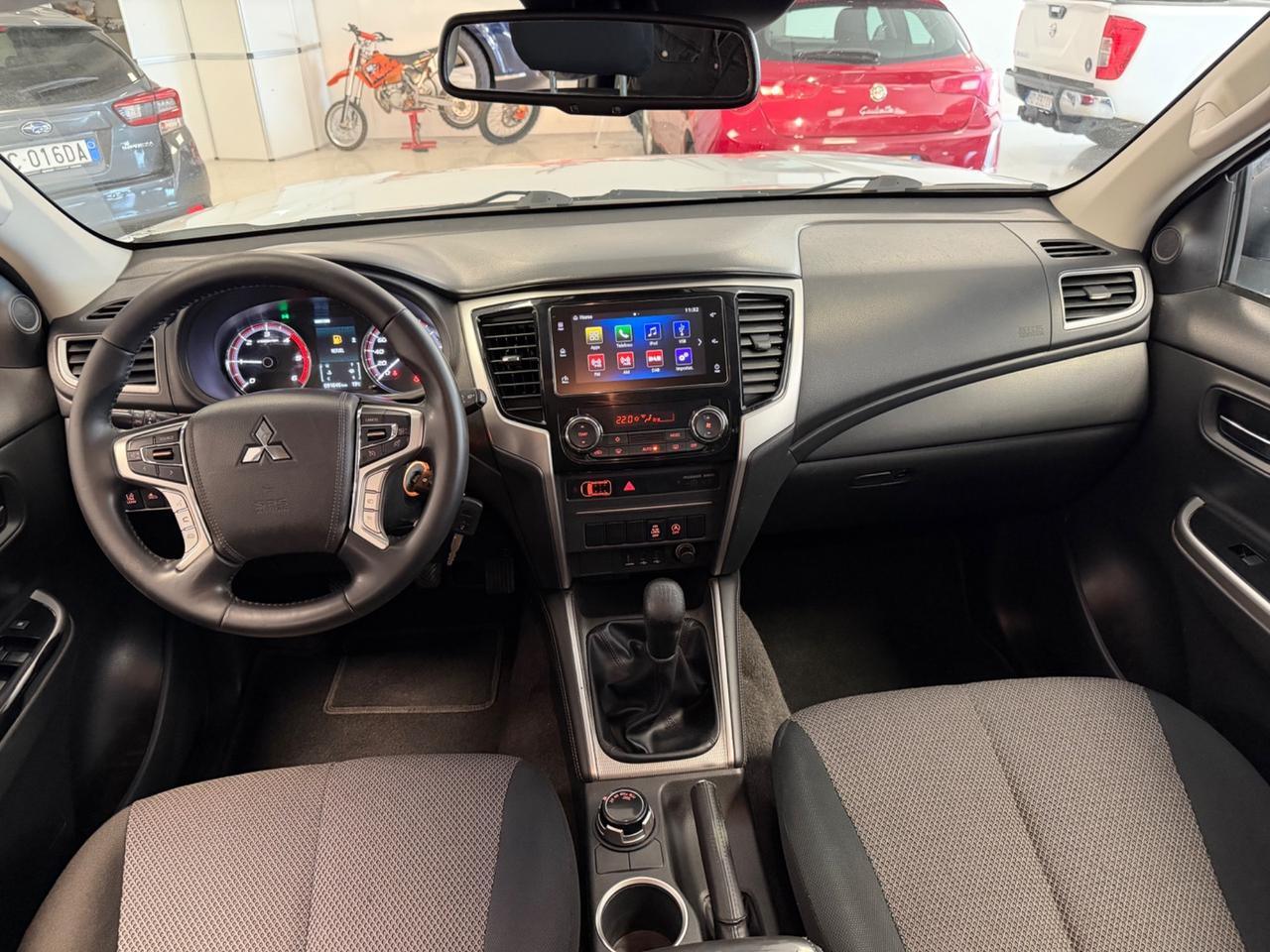 Mitsubishi L200 2.3 D 4x4 Super Select Diamond