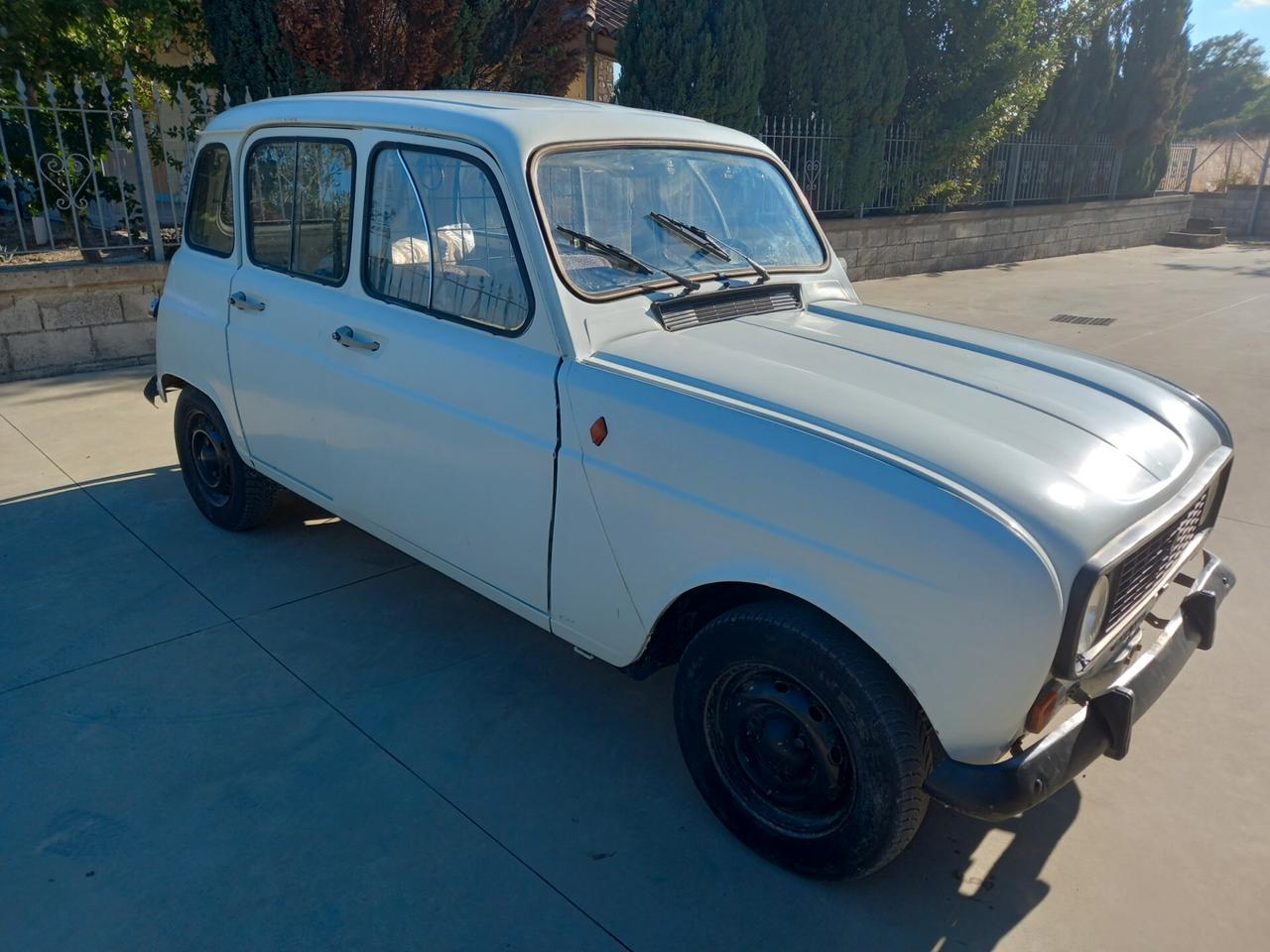 Renault R 4 tl