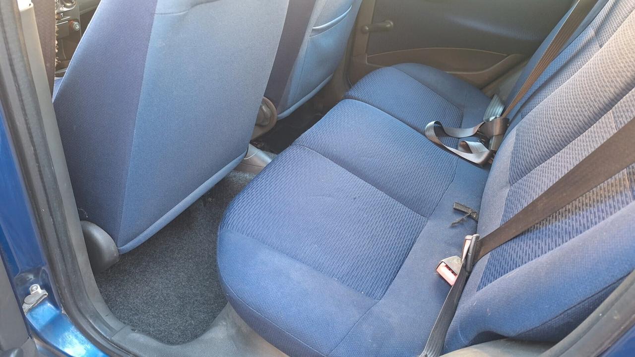 Fiat Punto 1.2i 16V cat 5 porte HLX