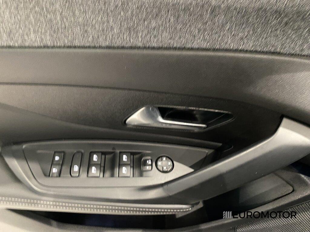 Peugeot 408 1.2 PureTech Allure Pack EAT8