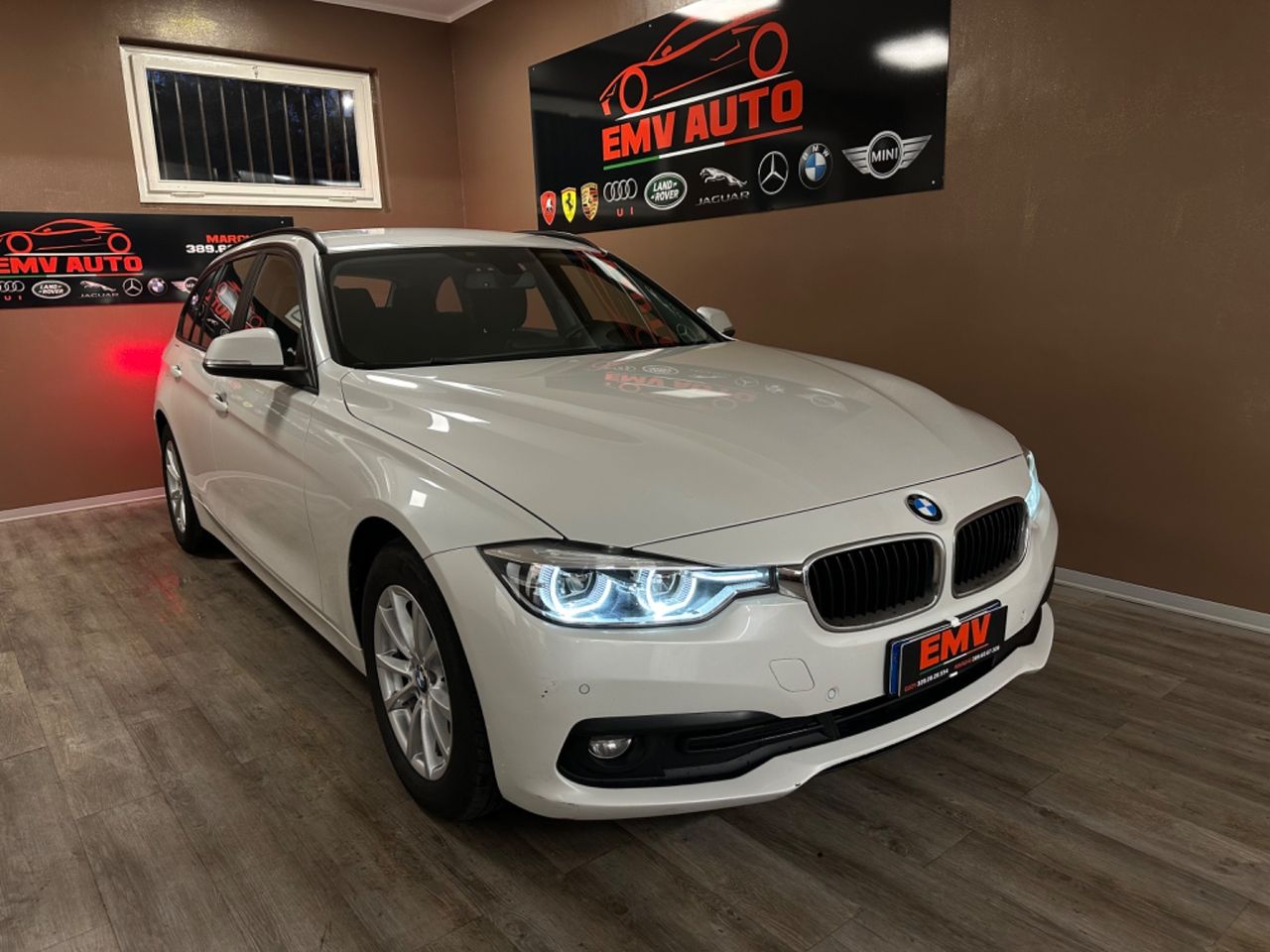 Bmw 318 318d Touring Business Advantage iva esposta.