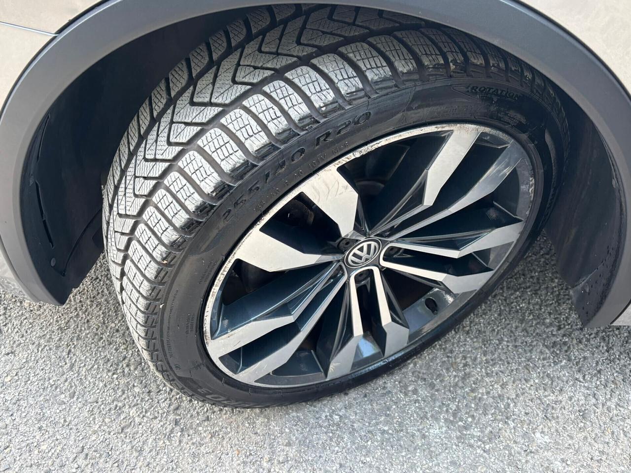 Volkswagen Tiguan 2.0 TDI 190cv DSG 4Motion R-line
