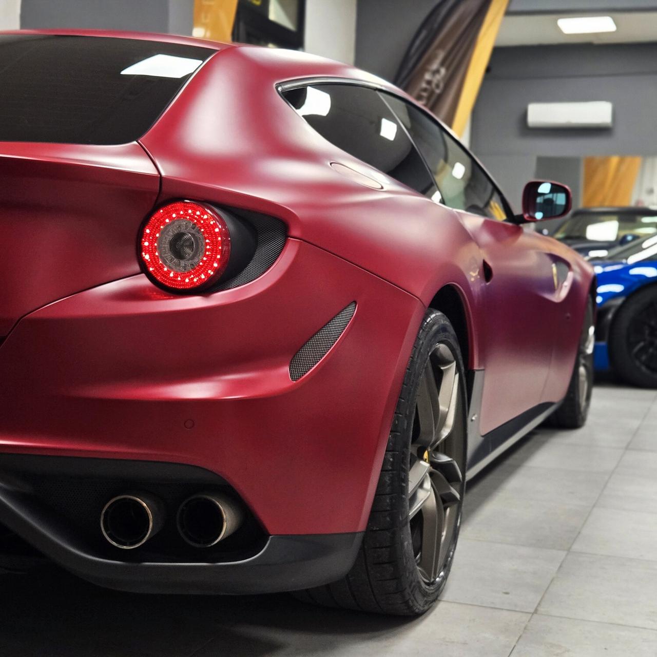 Ferrari FF MATTE RED ORIGINALE FERRARI_TUTTI I SERVICE_LIFT_TOP!!