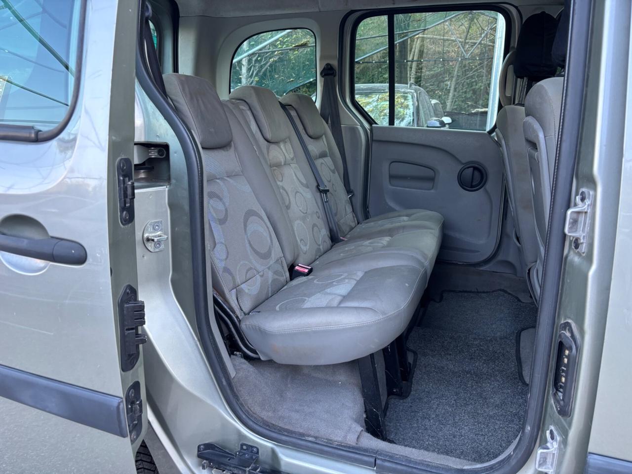 Renault Kangoo 1.6 GPL 5 porte OK NEOPATENTATI