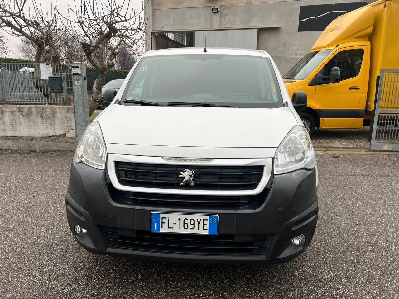 Peugeot Partner BlueHDi 3 POSTI Furgone LUNGO