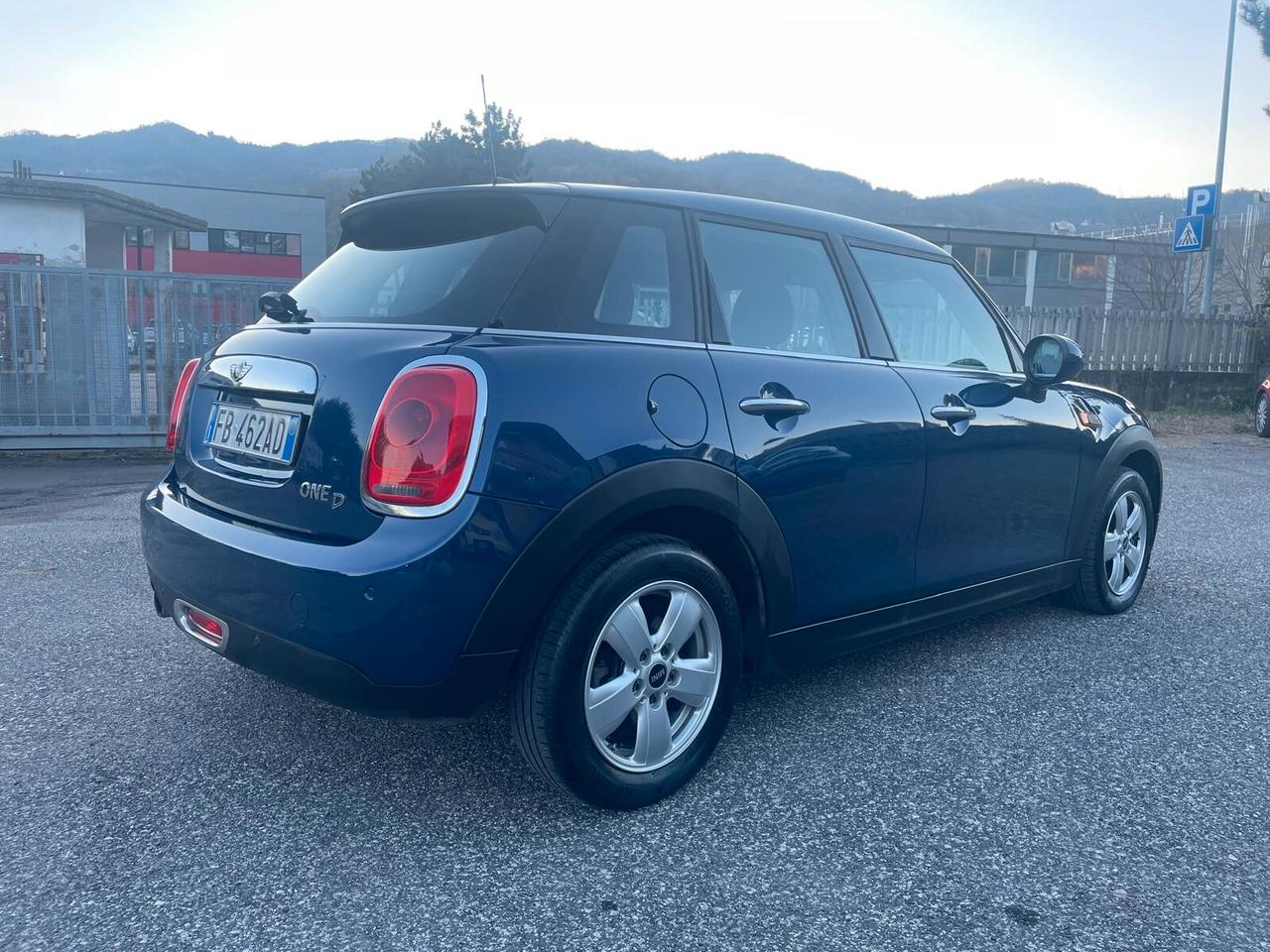 MINI One 1.5 Diesel – 5 Porte – 2015 | Ottime condizioni | Garanzia 12 mesi