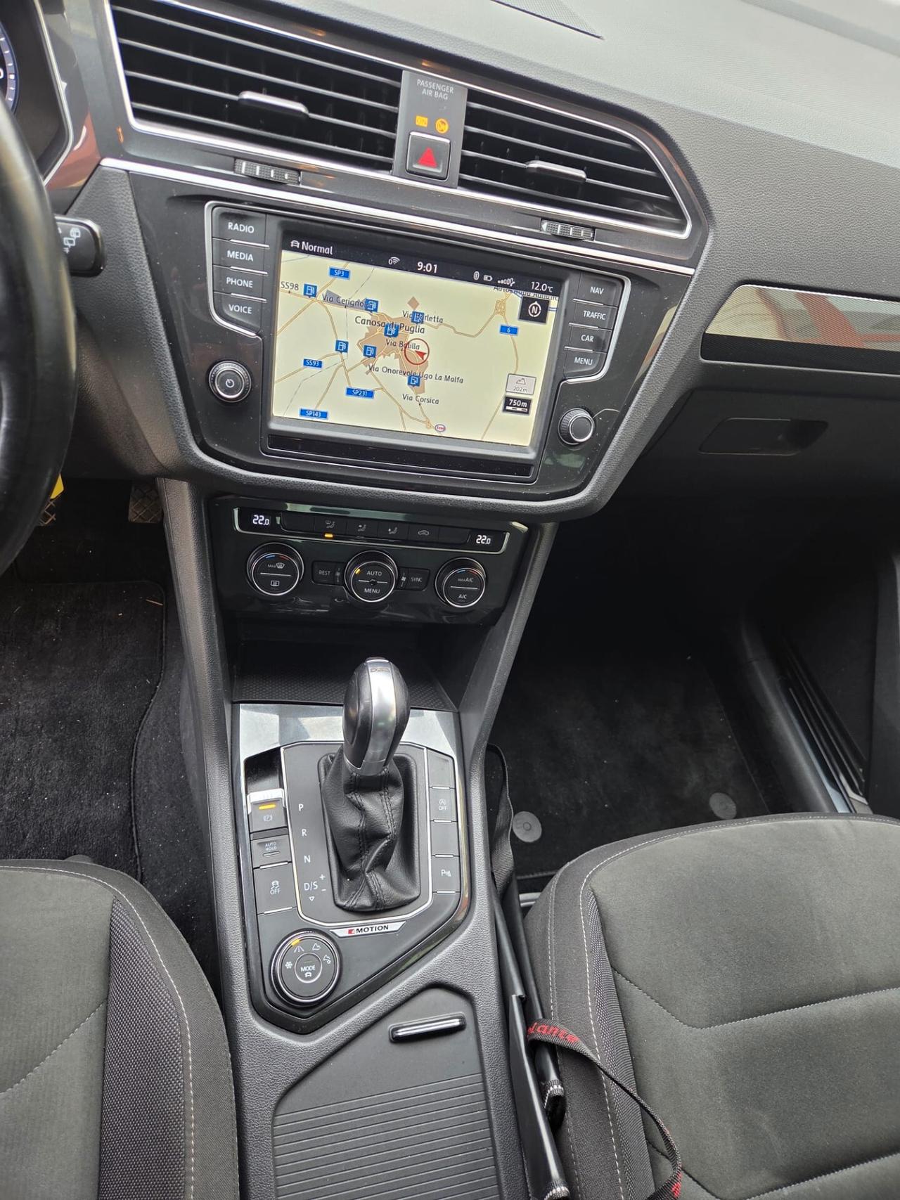 Volkswagen Tiguan 2.0 TDI SCR DSG 4MOTION Executive BMT