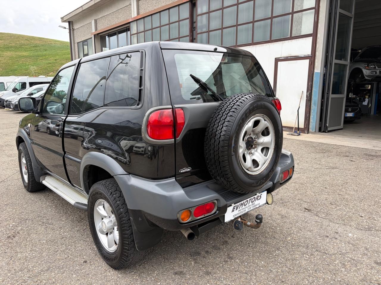 Nissan Terrano II 2.7 Tdi 3 porte Elegance