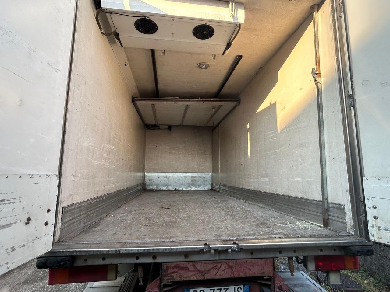 Iveco EUROCARGO FRIGO 150