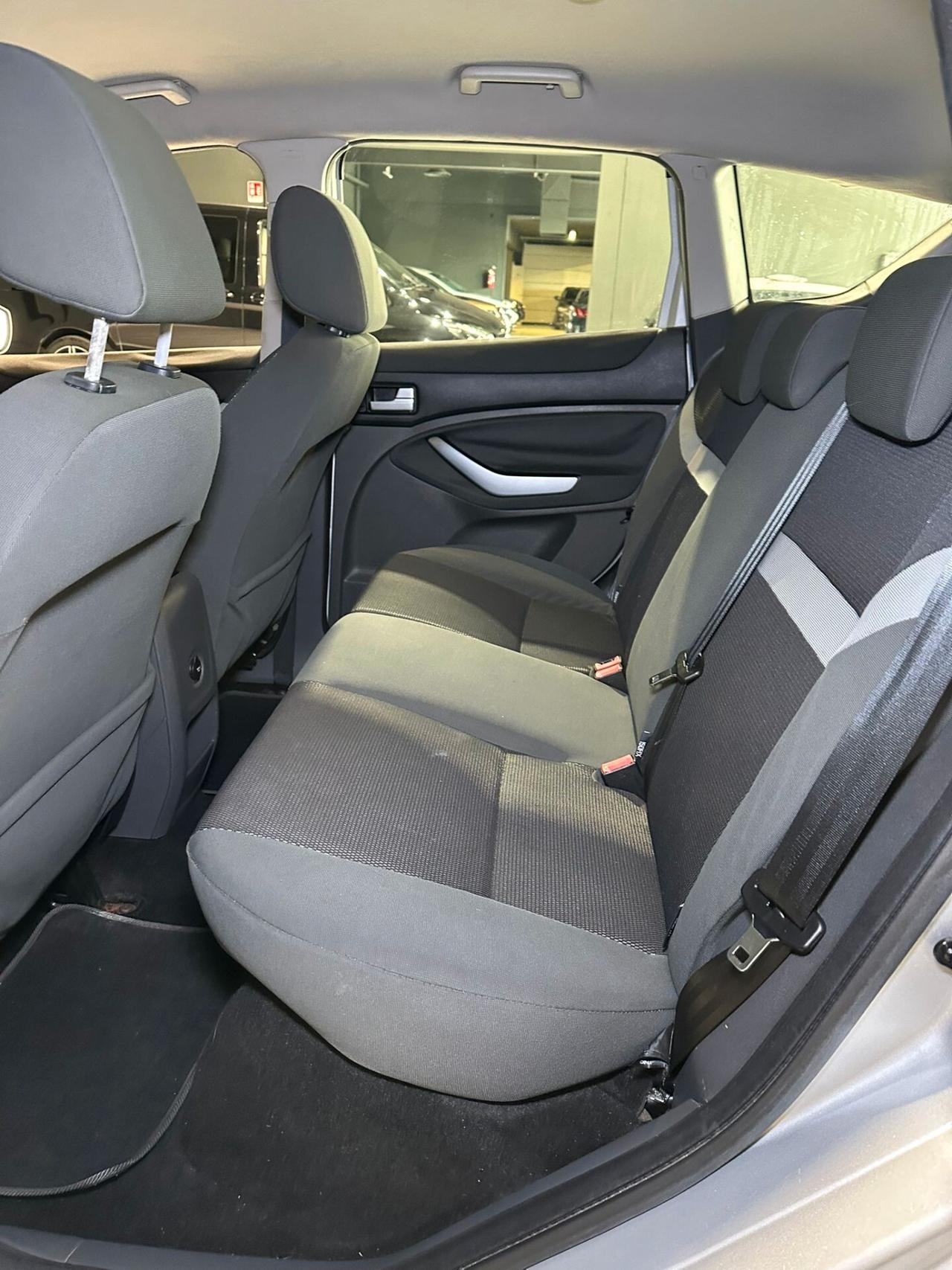 Ford Kuga 2.0 TDCi 140 CV 2WD Titanium DPF