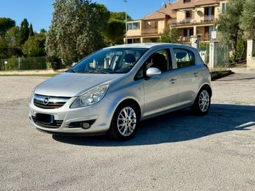 Opel Corsa Diesel 1.3 CDTi uniproprietaria neopatentati