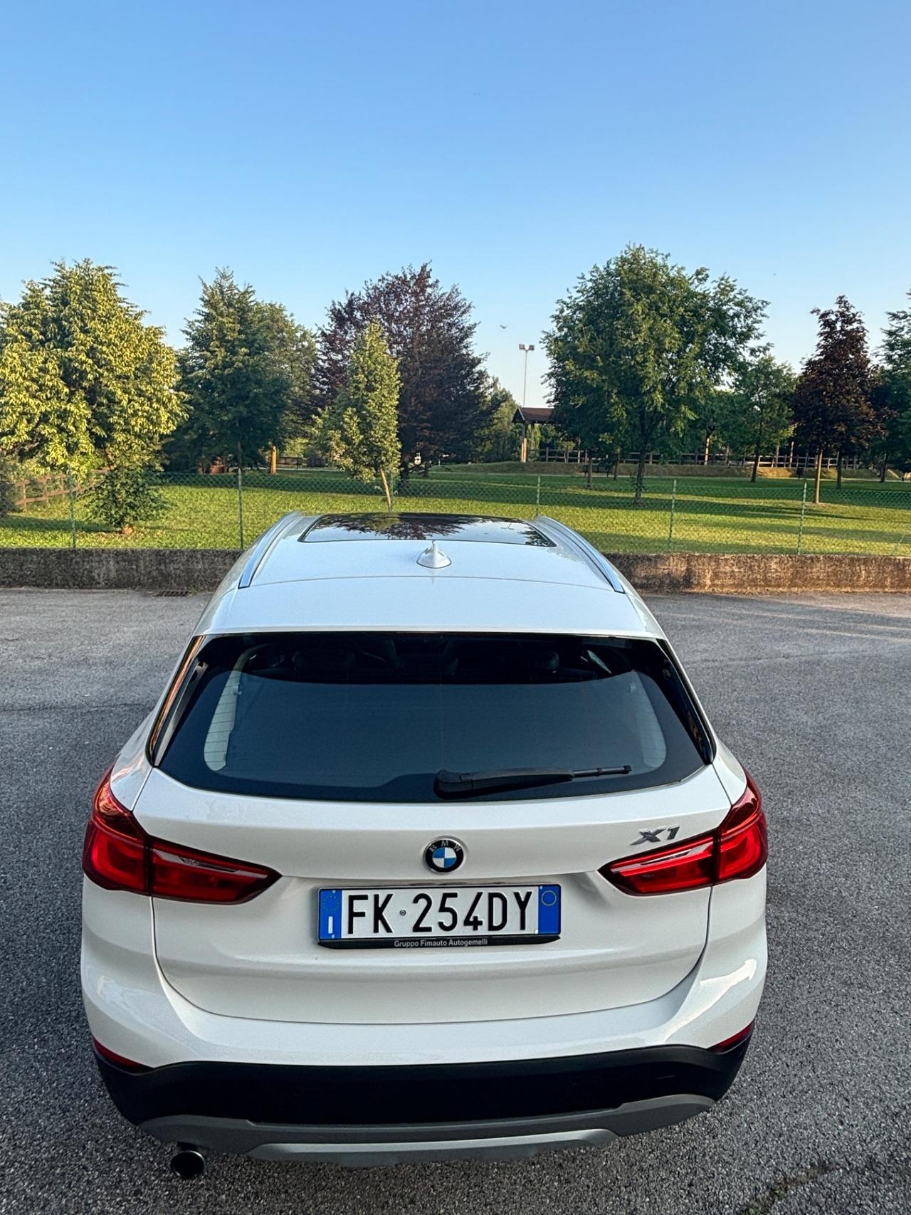 Bmw X1 sDrive18d Msport