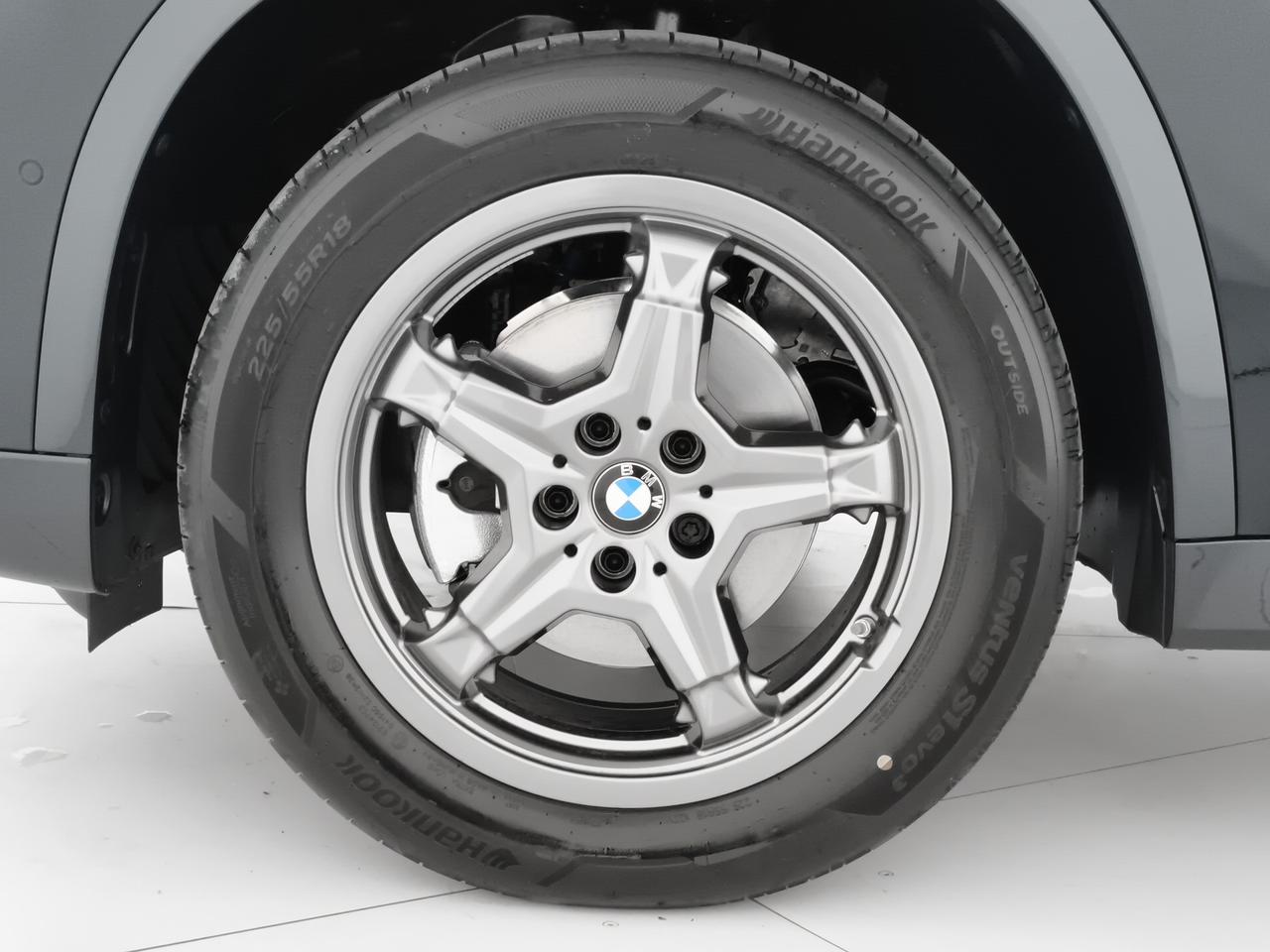 BMW X1 sDrive20d 48V xLine
