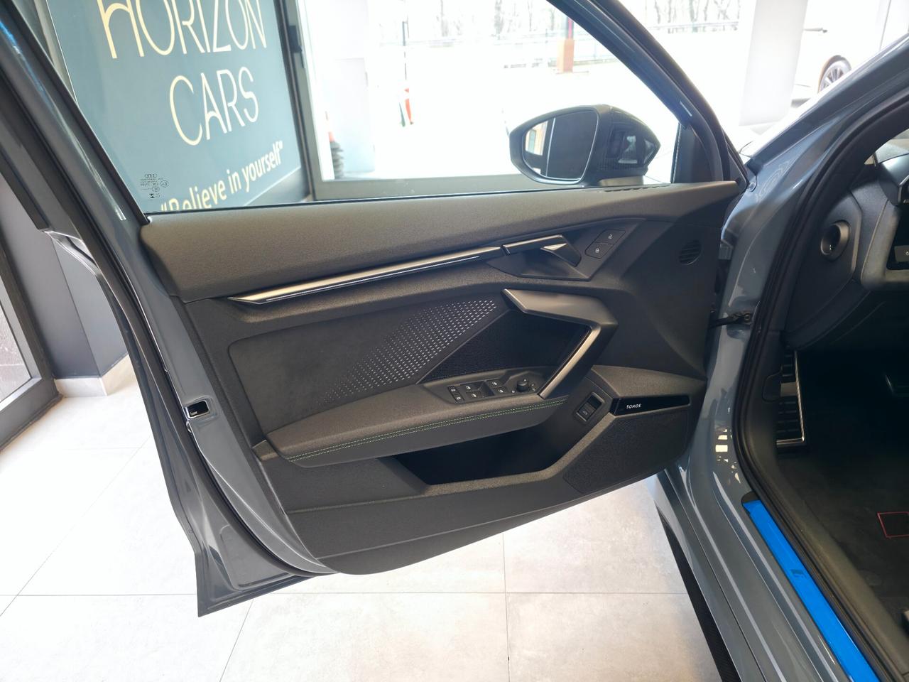 Audi RS3 Sportback 2.5 tfsi quattro *MY25* FULL CARBON