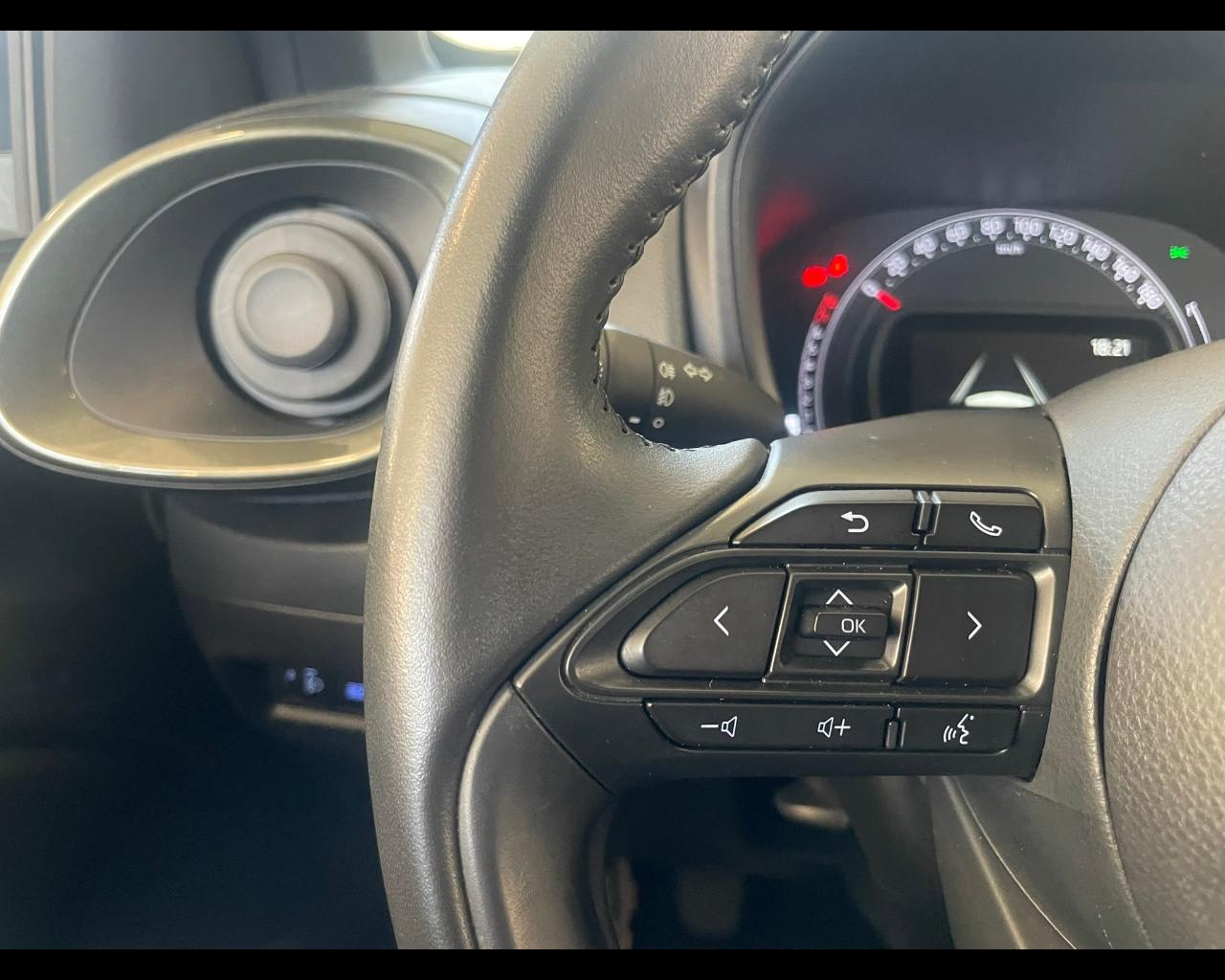 TOYOTA Aygo X - Aygo X 1.0 VVT-i 72 CV 5 porte Trend