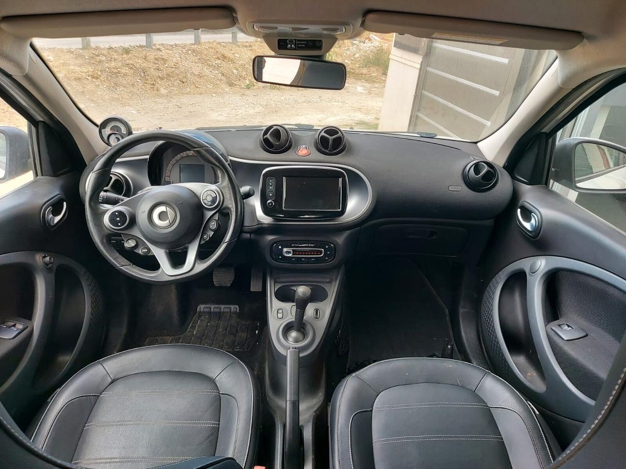 Smart ForFour EQ Passion 453 40.000KM