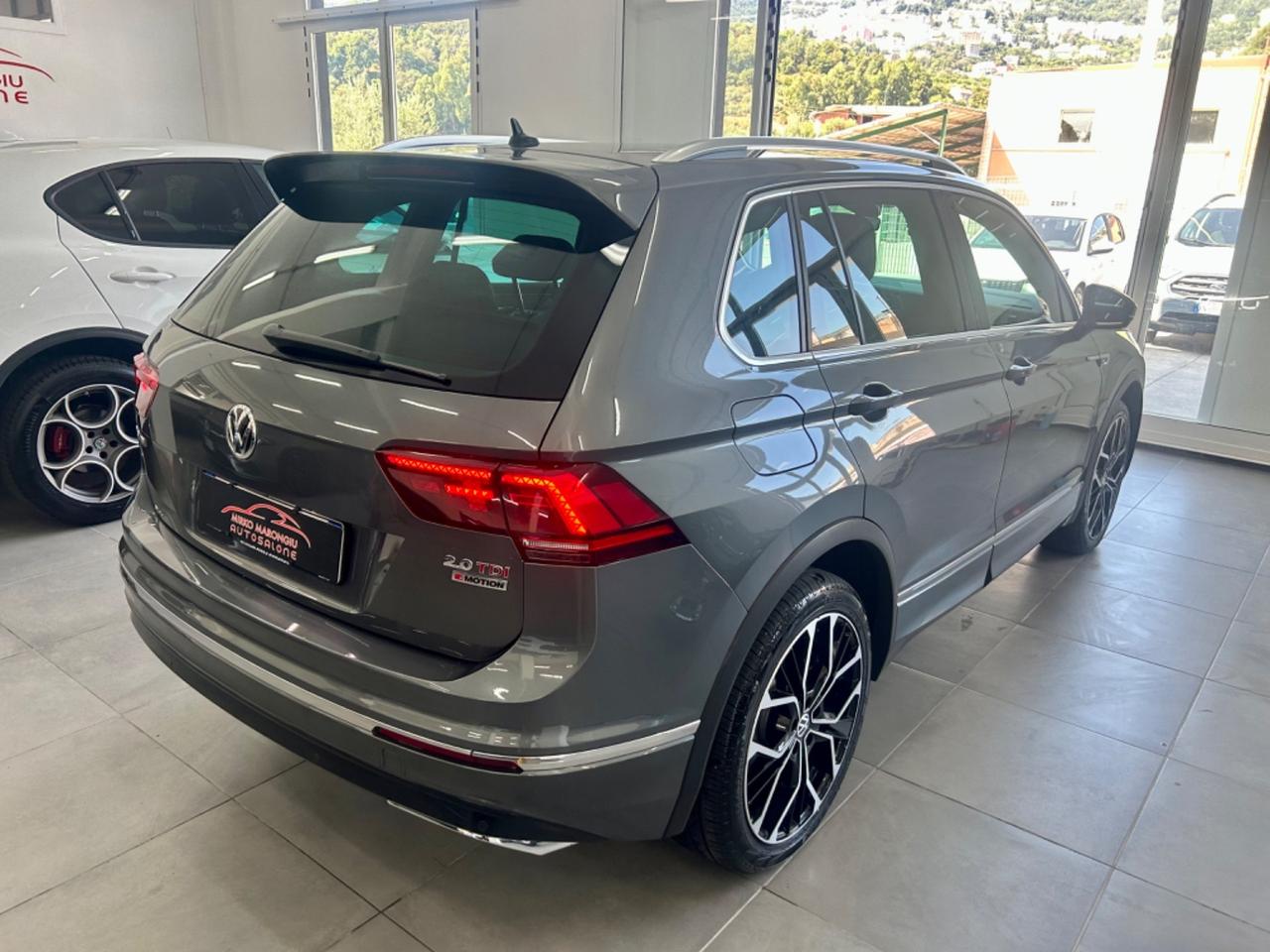 VW Tiguan 2.0 BiTDI DSG 4MOTION R-Line FINANZIABILE