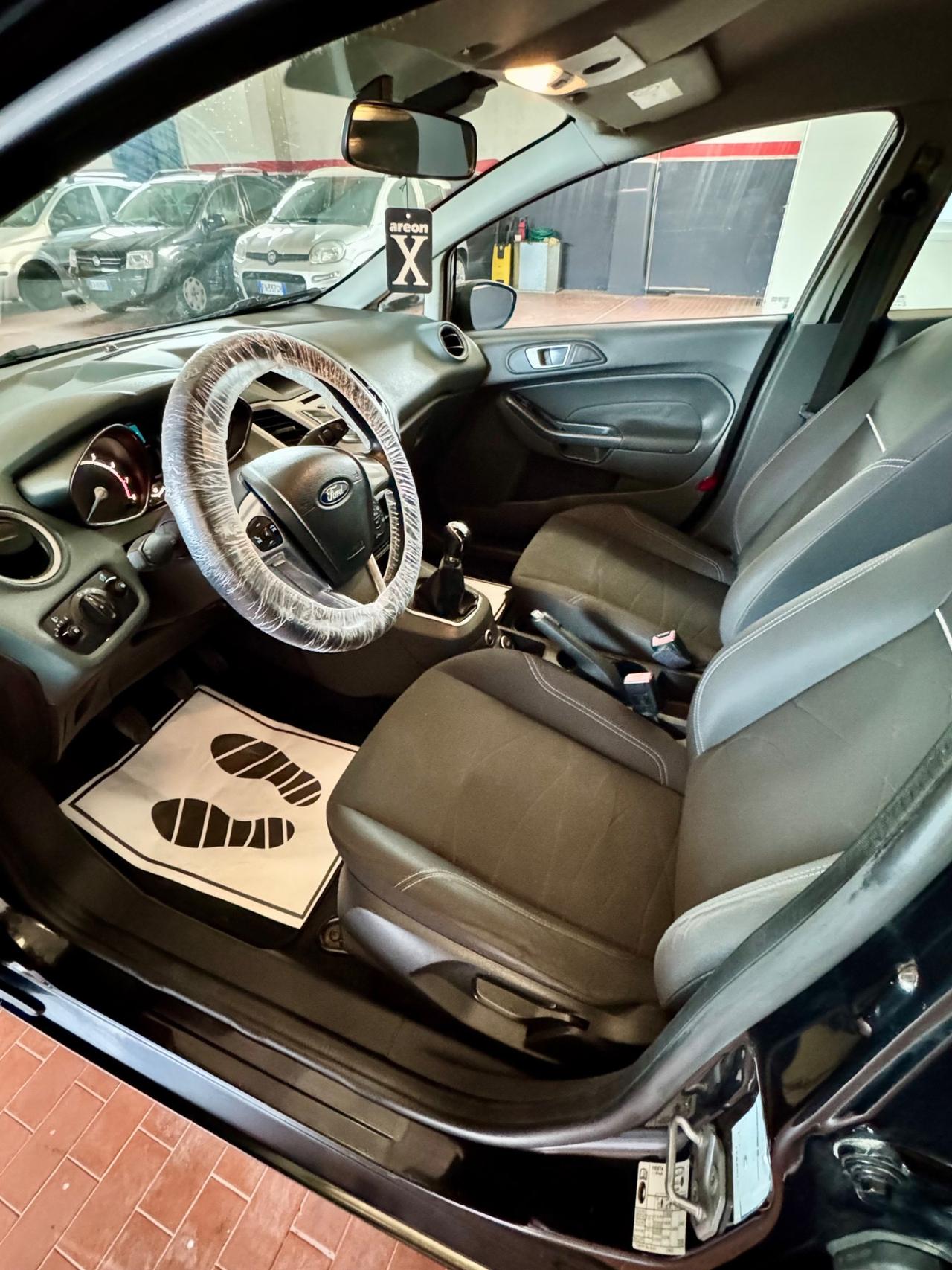 Ford Fiesta 1.4 5 porte Bz.- GPL Business