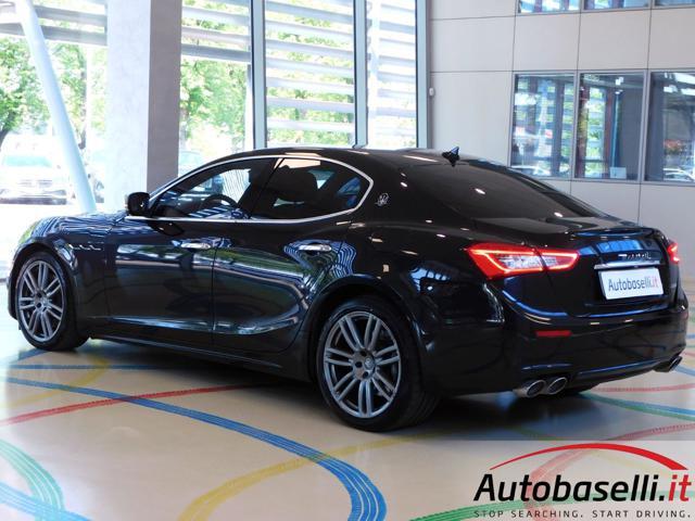 MASERATI Ghibli V6 DIESEL 275 CV NERISSIMO EDITION