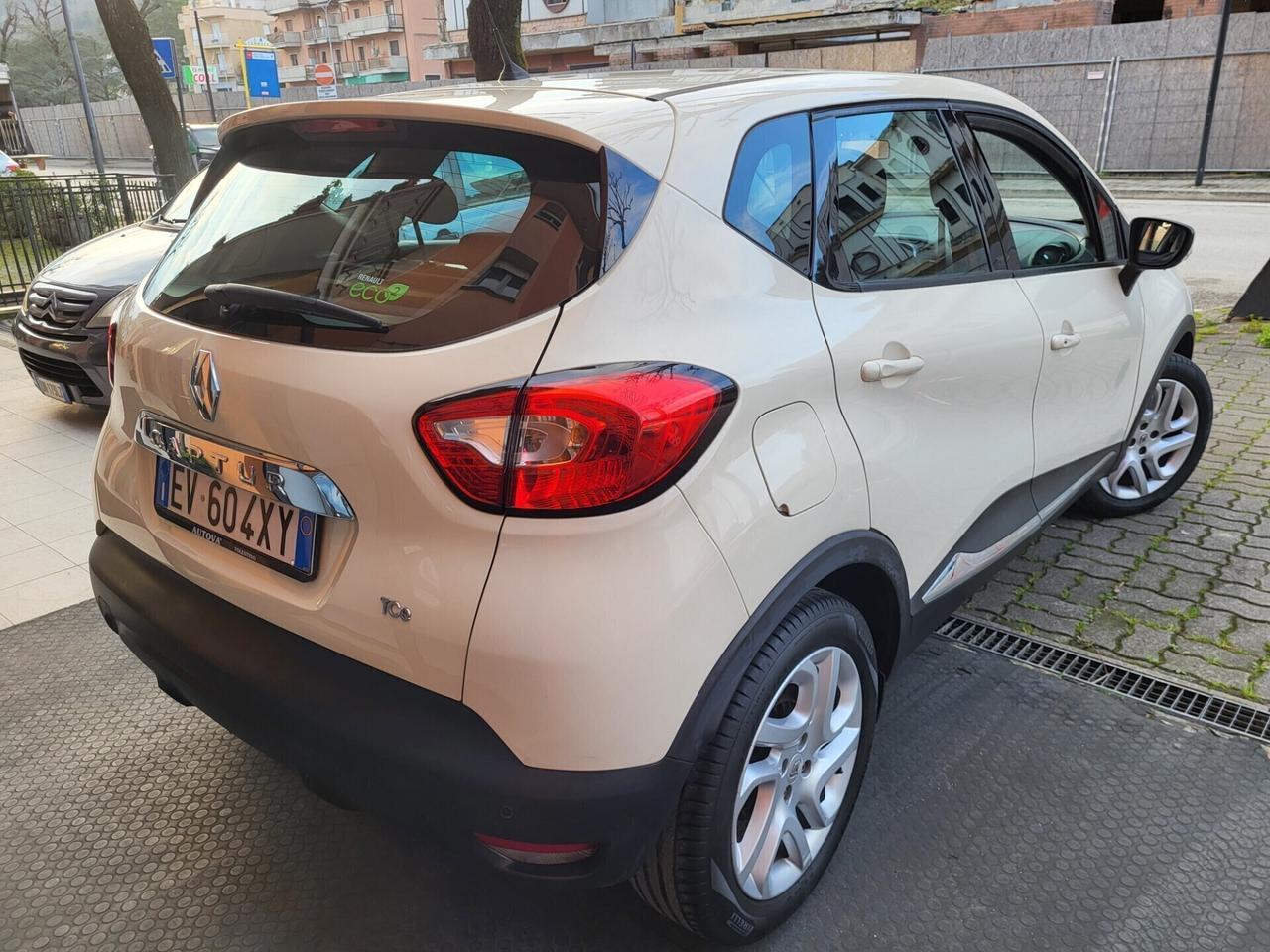 RENAULT CAPTUR 0,9 TCe-TAGLIANDI RENAULT