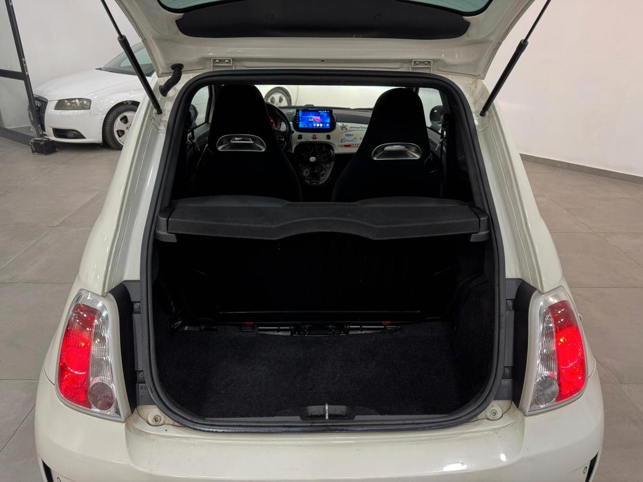 Abarth 500 1.4 Turbo T-Jet Esseesse