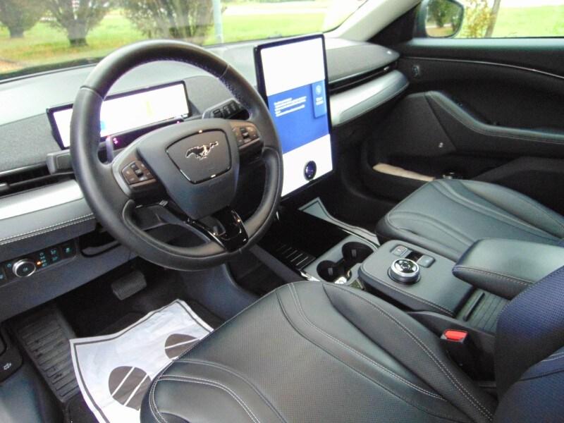FORD Mustang Mach-E Mustang Mach-E Extended Ran...