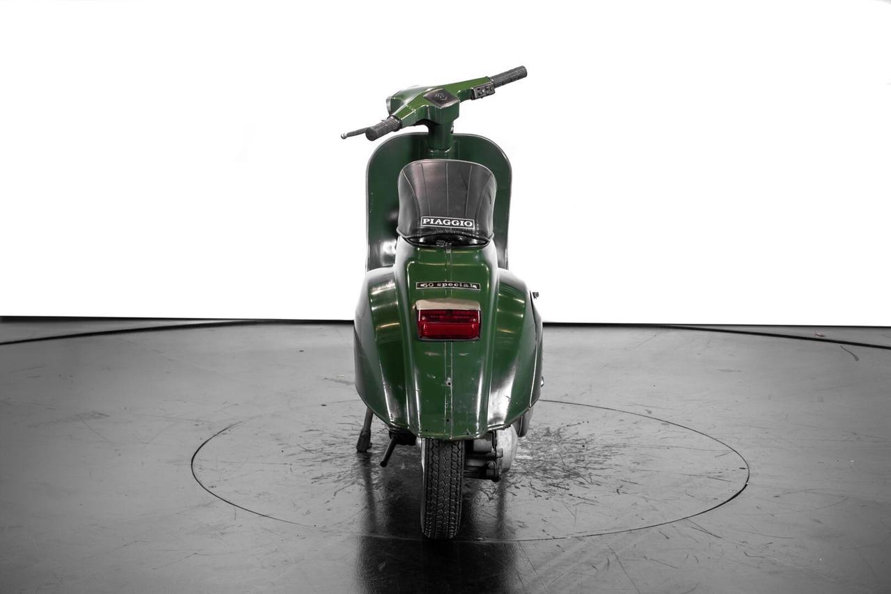 Piaggio Vespa 50 Special (CONSERVATA)