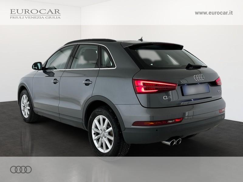 Audi Q3 2.0 tdi business 120cv s-tronic