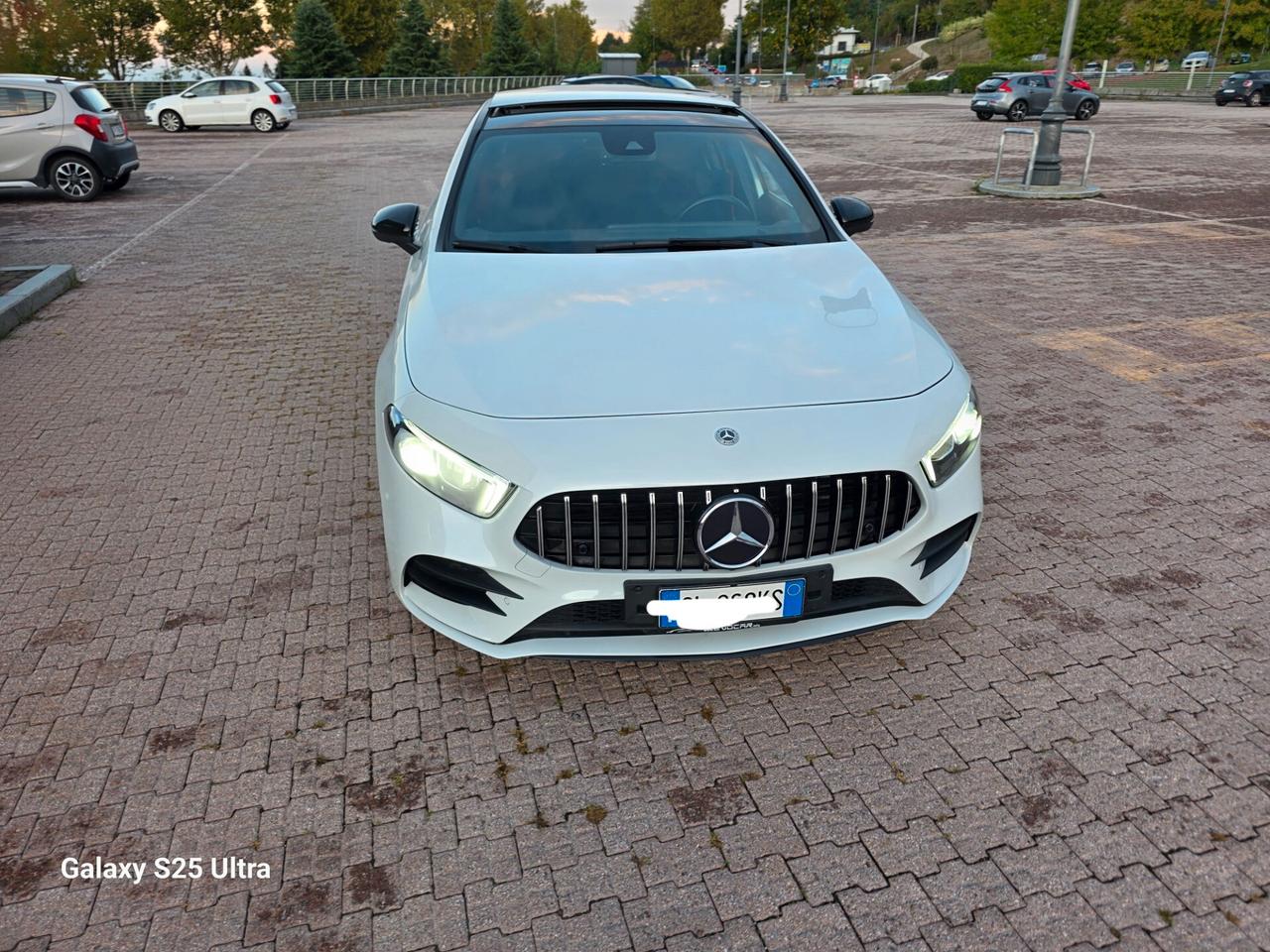 A 180 Premium tetto apribile valutiamo usato