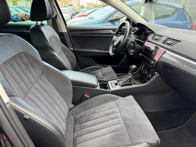 SKODA Superb 2.0 TDI EVO 150 CV SCR DSG Wagon Executive