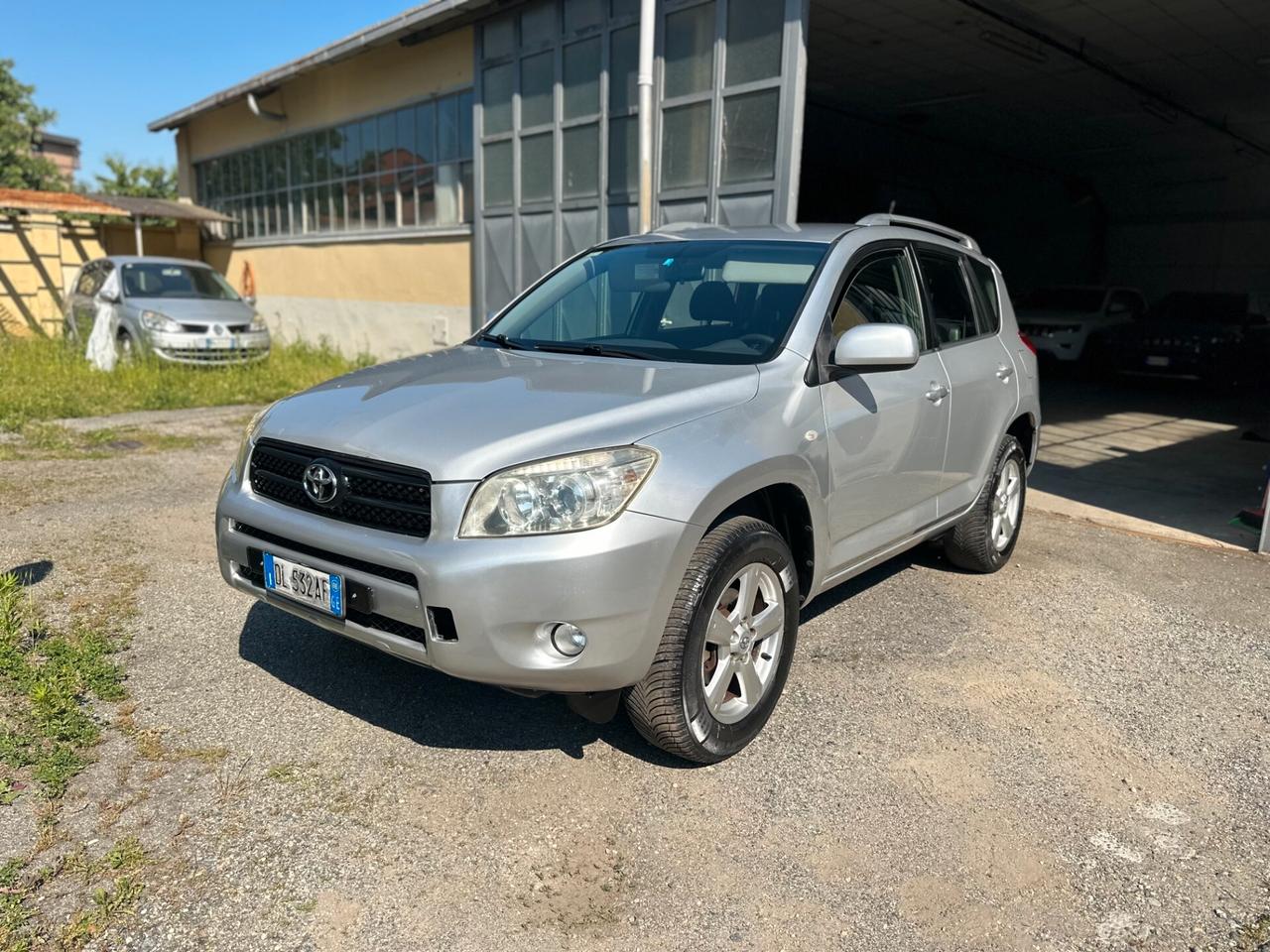 Toyota RAV 4 RAV4 2.0 Sol