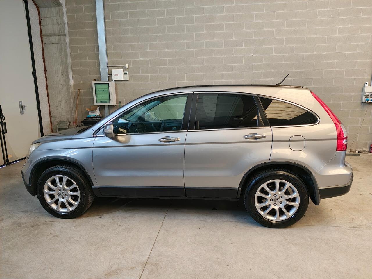 Honda CR-V 2.0 i-VTEC 16V aut. Exclusive