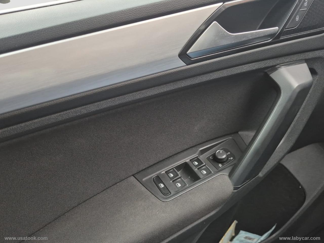 VOLKSWAGEN Tiguan 1.6 TDI Business BMT UNICO PROPRIETARIO - POCHI KM