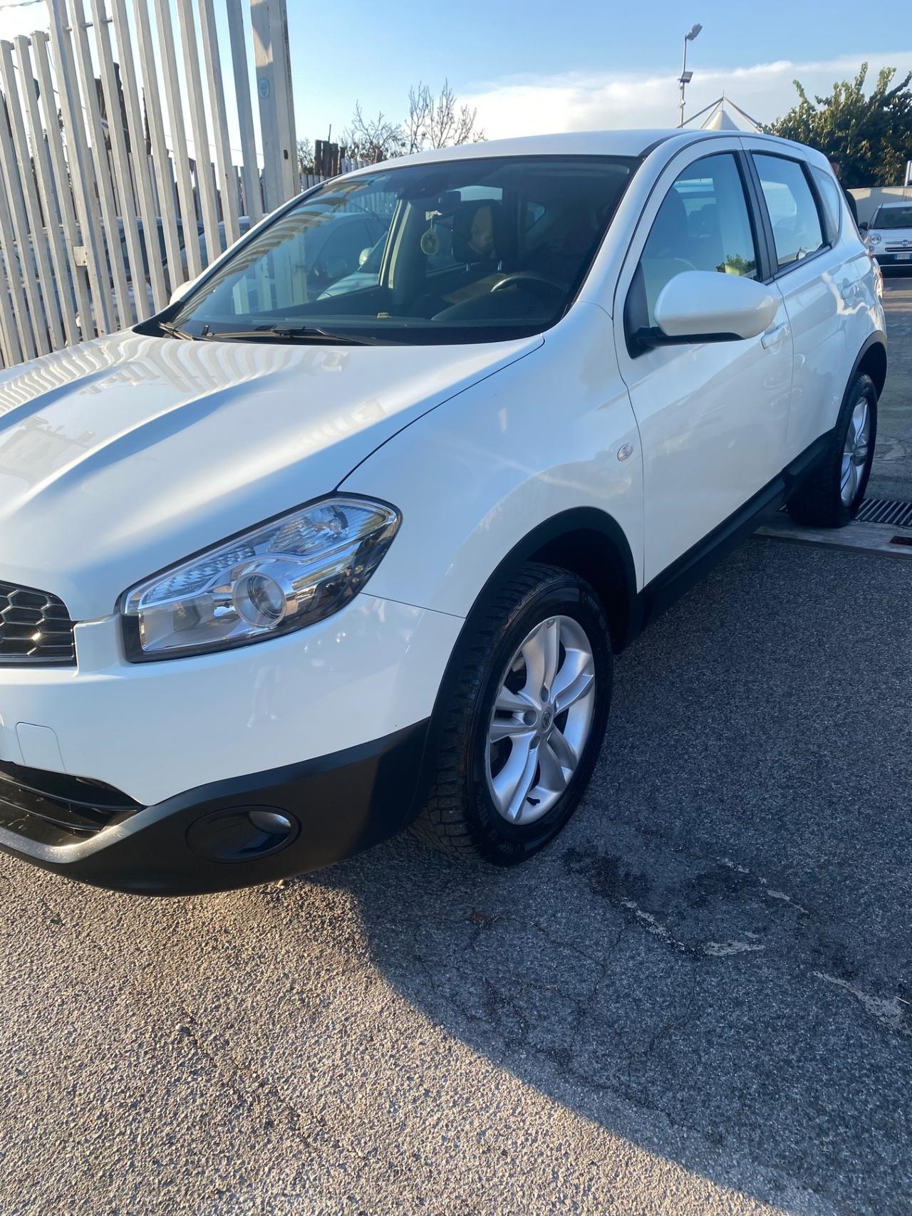 Nissan Qashqai 1.5 dCi DPF Tekna