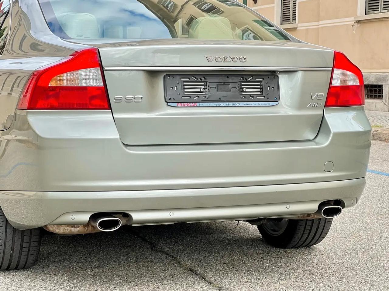 Volvo S80 4.4 V8 aut. AWD Summum