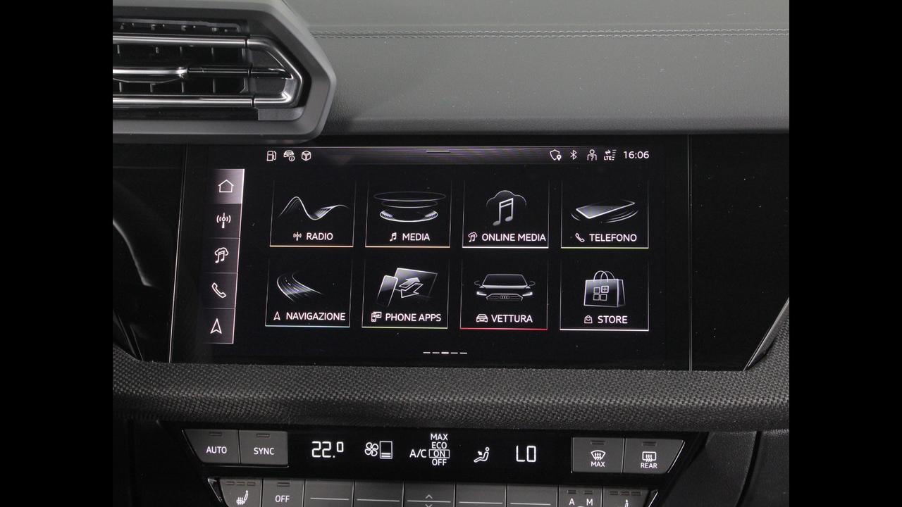 AUDI A3 IV 2024 allstreet - A3 allstreet 35 2.0 tdi Business s-tronic