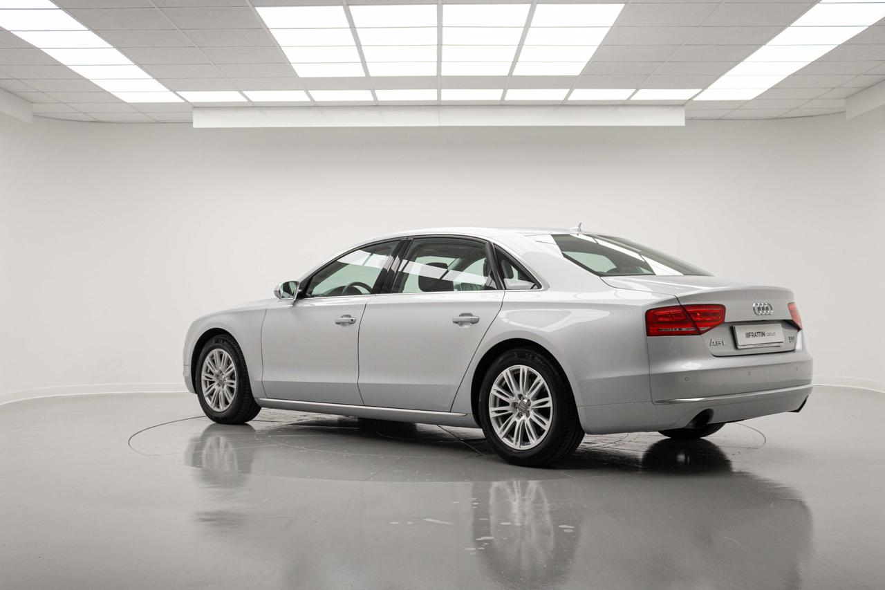 AUDI A8 L 4.2 V8 FSI QUATTRO TIPTRONIC