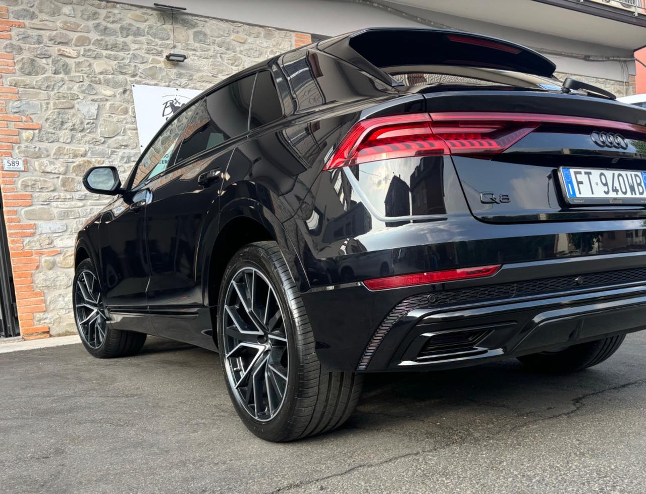 Audi Q8 50 TDI 286 CV quattro tiptronic S-LINE