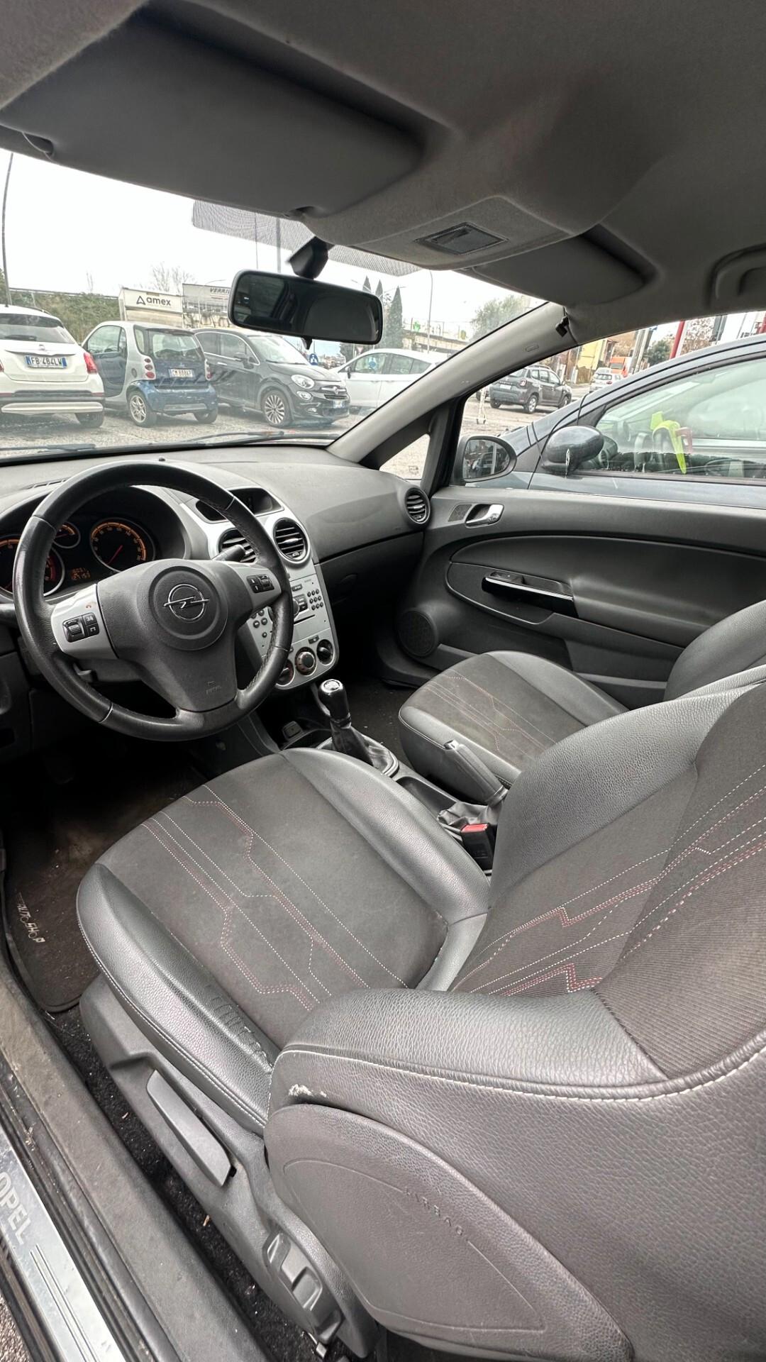 Opel Corsa 1.2 5 porte Elective