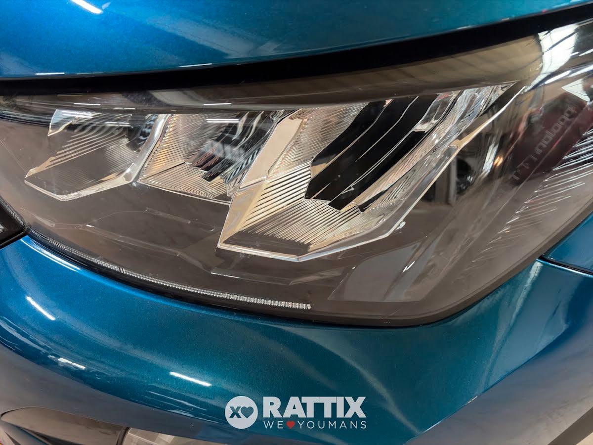 Peugeot 2008 1.2 Puretech 100CV Allure