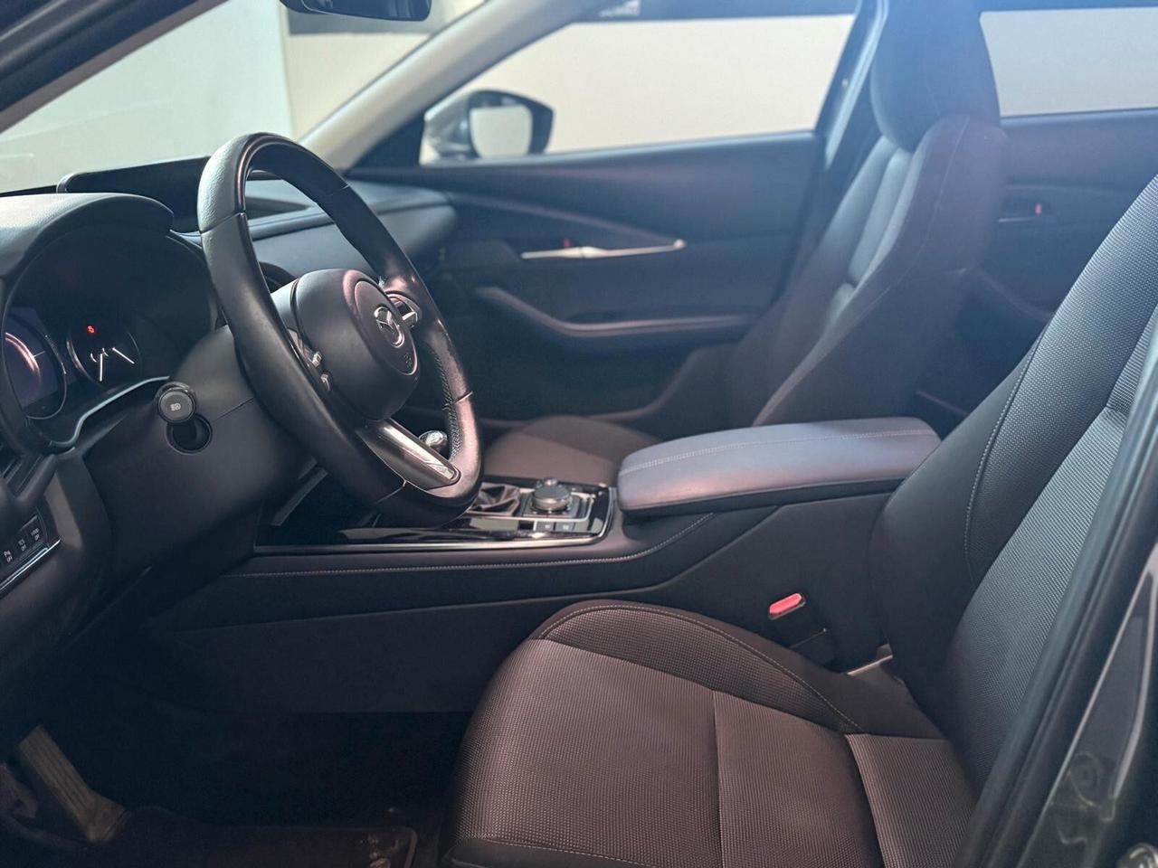Mazda CX-30 exceed