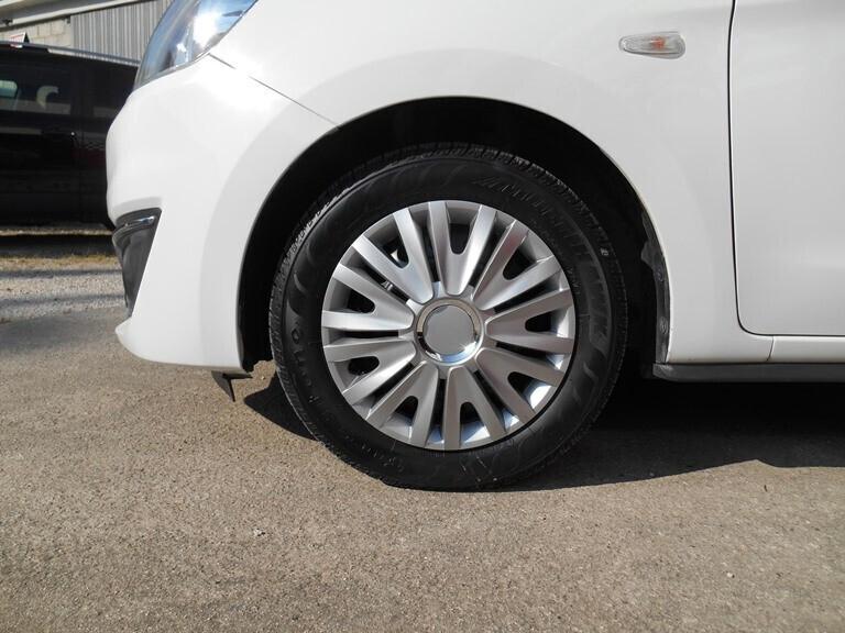 Mitsubishi Space Star 1.0 Invite