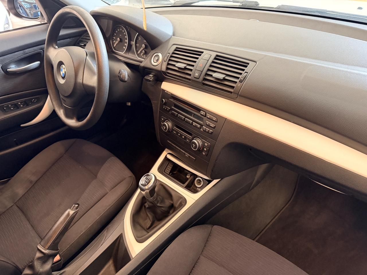 Bmw 116 116i cat 5 porte Futura