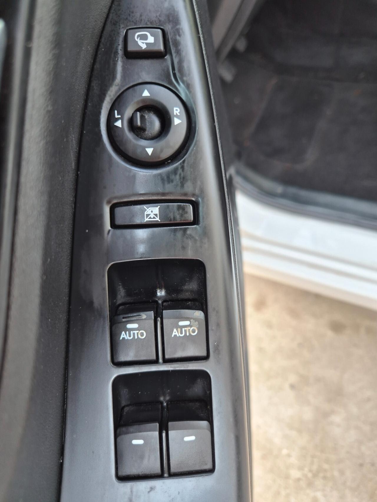 Hyundai iX20 *PREZZO VERO* 1.4 CRDI 90 CV GARANZIA 12 MESI TAGLIANDATA