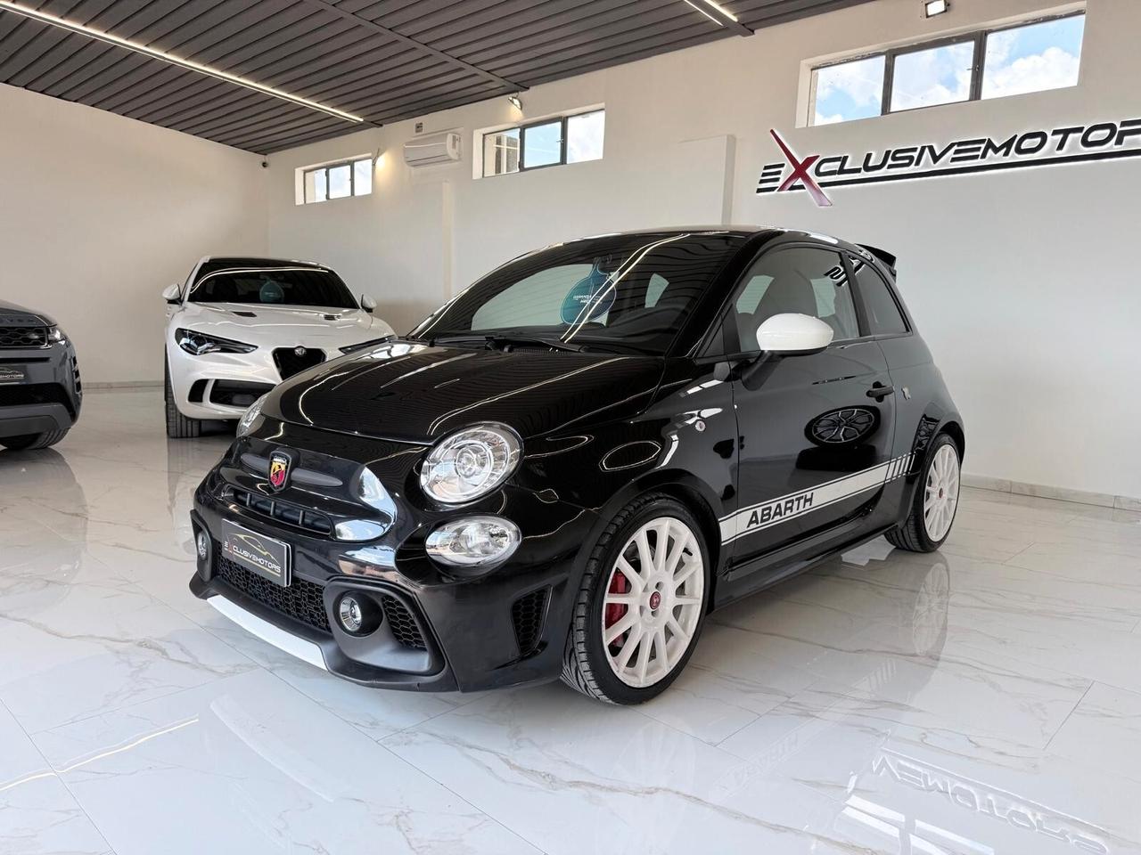 Abarth 695 1.4 t-jet 70th Essesse 180cv auto